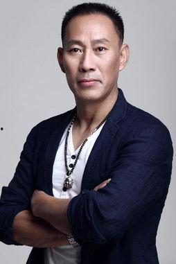 吴京安个人资料